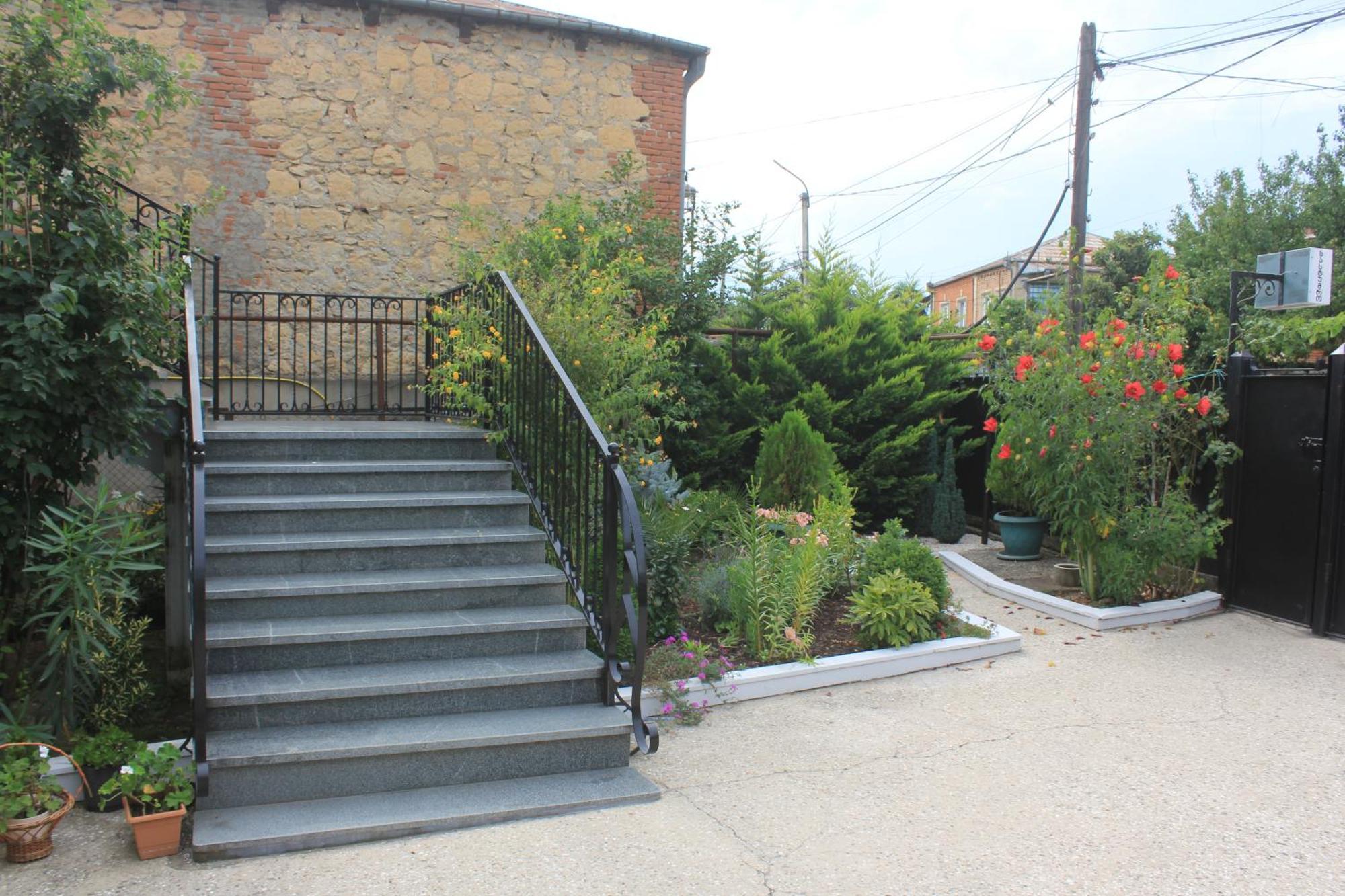 Old City Hotel Kutaisi Exterior photo